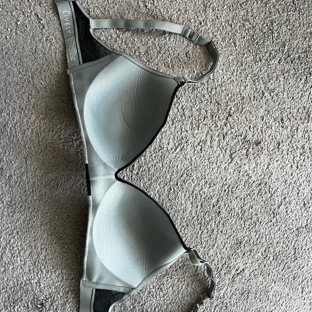 Lively No Wire Push-up - Gray and Black Women's Bra - Picture 3 of 4